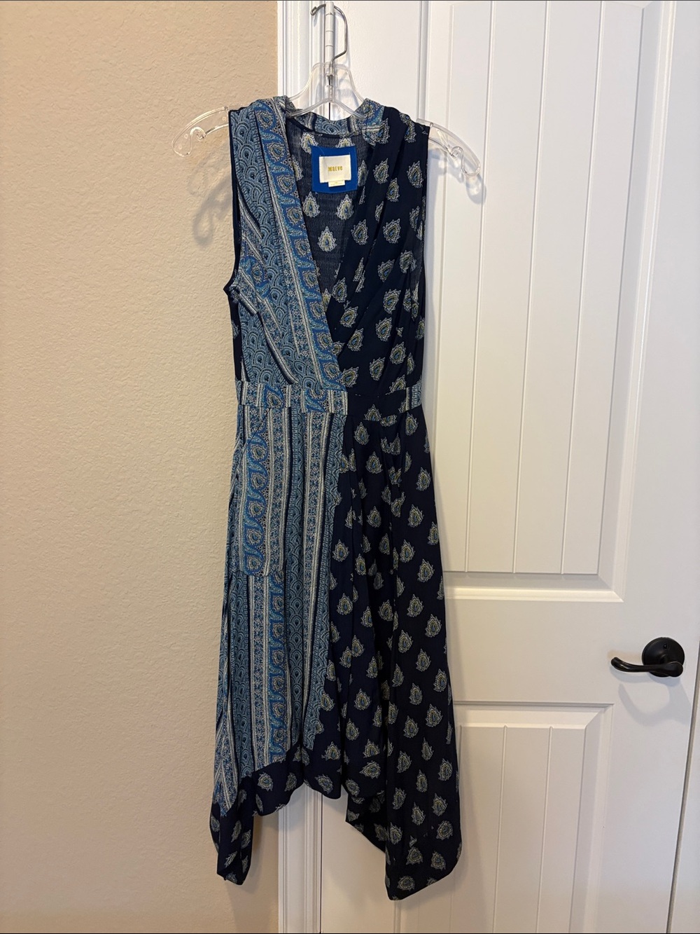 Sleeveless Navy Blue Printed Dress